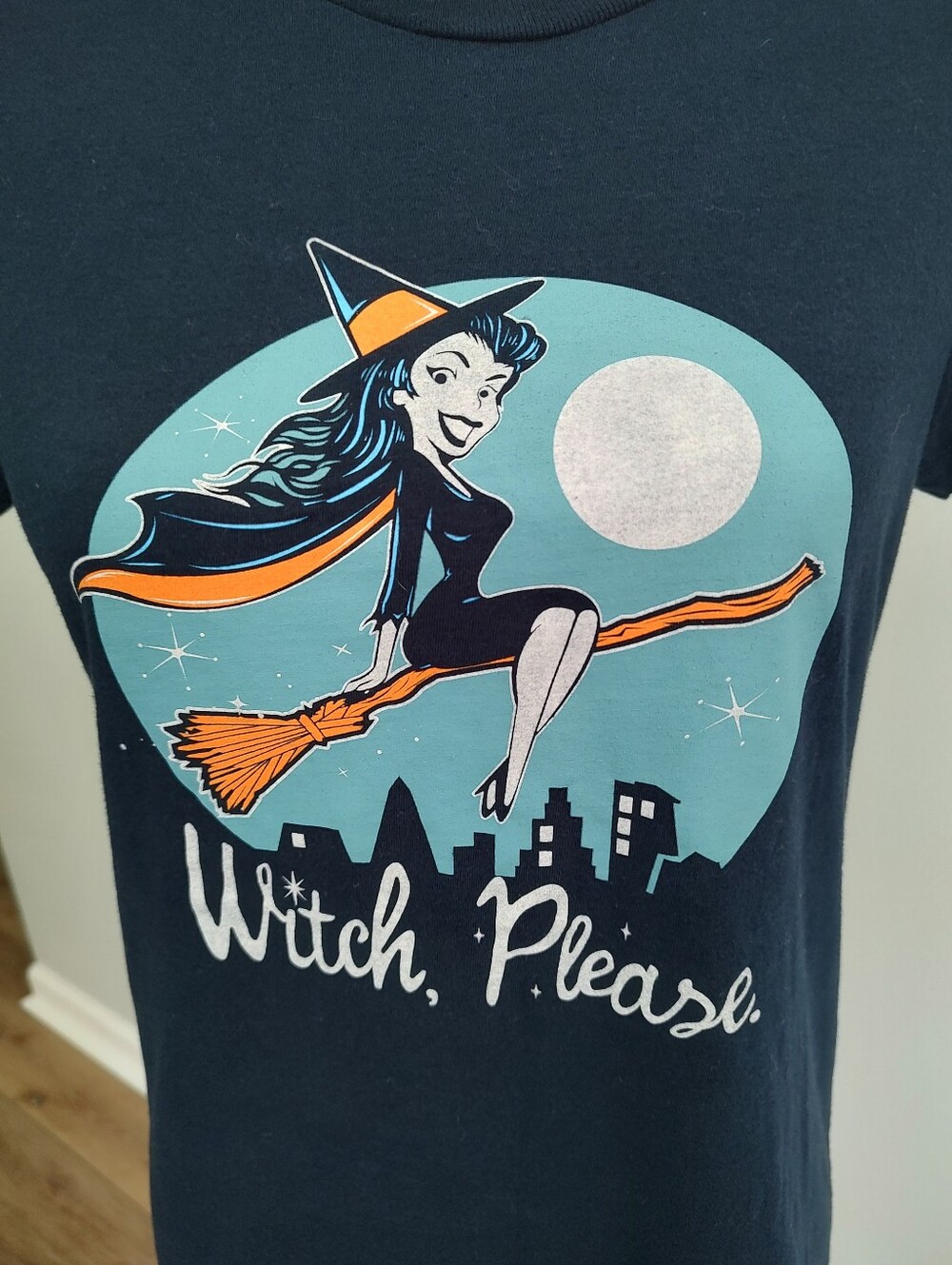 Grunt Style Women's Witch, Please Novelty Pin-up Halloween T-shirt Bewitched L